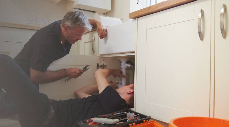 Professional burst pipe repair services in Cross Plains, TX